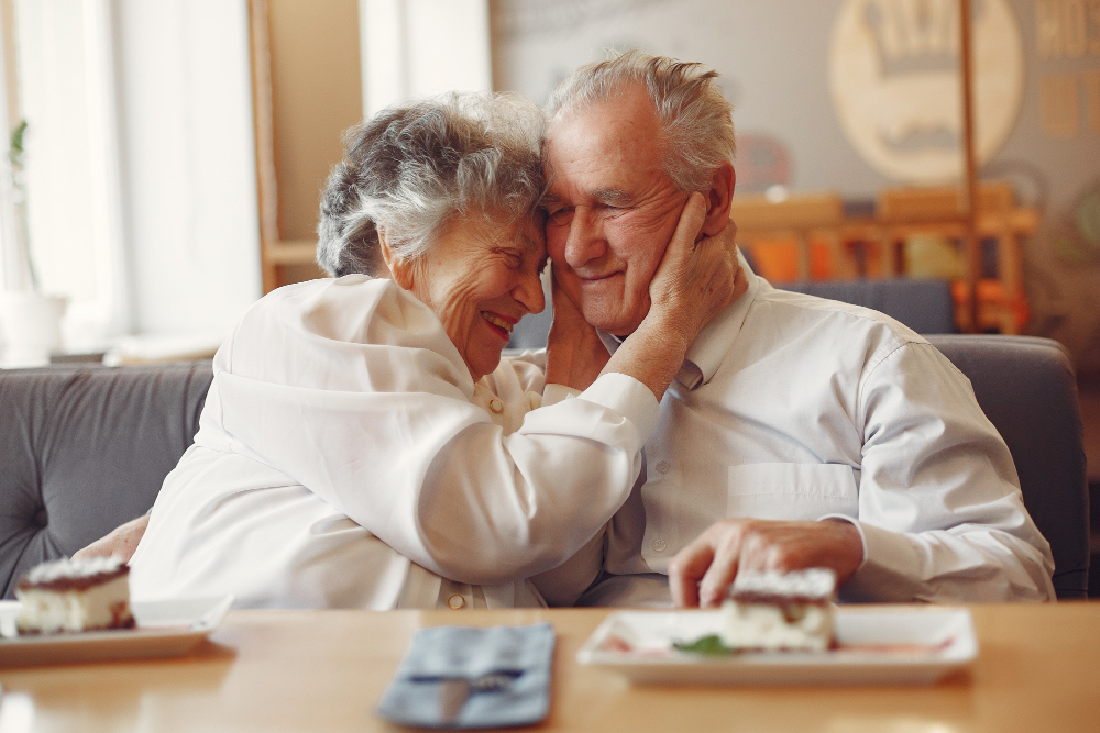 Czym różni się demencja starcza od Alzheimera?